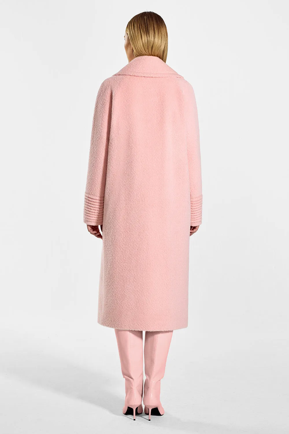 Bouclé Alpaca Long Raglan Sleeve Notched Collar Coat